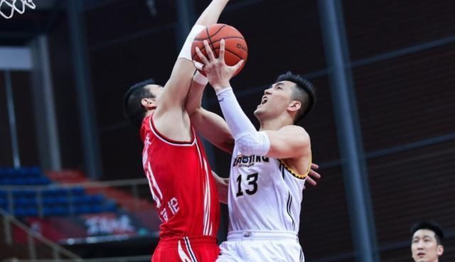 崩盘|23分惨败!N0.4遭无情吊打,5分钟吞2-18崩盘,夺冠大热疯狂7连胜