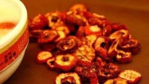 皱纹|冬天了，不妨多吃的食物，皱纹没了，色斑淡了，越吃越年轻