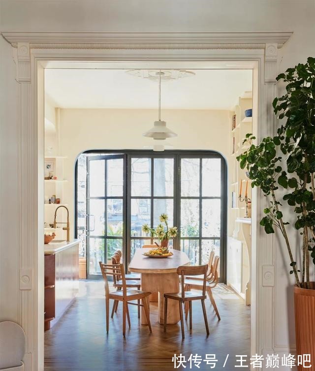 沙发架|温暖又复古的焦糖色,藤编搭配,浪漫夫妻轻松优雅的休闲场所!