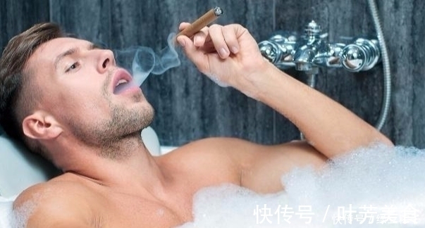 寿命|洗澡与寿命挂钩？若是不注意这4件事或许是在和健康“对着干”！