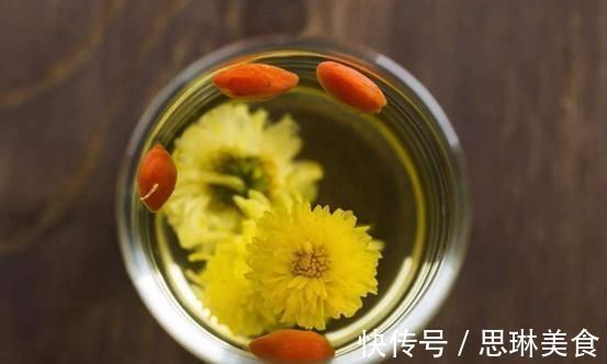 血管壁|血管堵塞“罪魁祸首”被揪出,专家提醒忌口2物,血管慢慢通畅