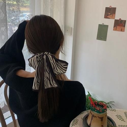 时髦|“手残党”只会散头发?学会这些懒人发型,时髦还好看