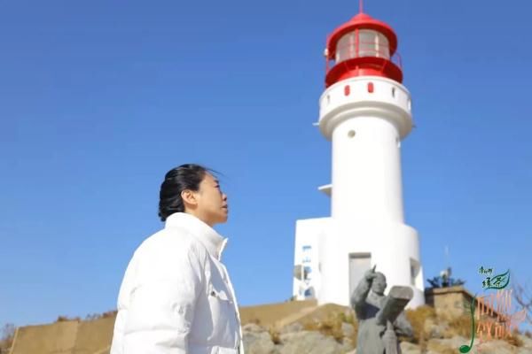 黄绮珊歌声致敬家国守望者 《向你致敬》今天19:30催泪献映