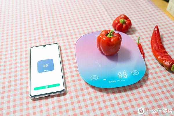 控制体重|管住嘴，迈开腿！Yolanda 智能营养秤厨房秤帮你监测每日食物热量摄入！