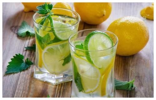 减肥|喝柠檬水可以减肥?若能避开这个误区,或许有助体重下降!