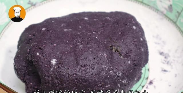 黑米别熬粥了,教你养生新吃法,加一碗红豆,香甜又松软