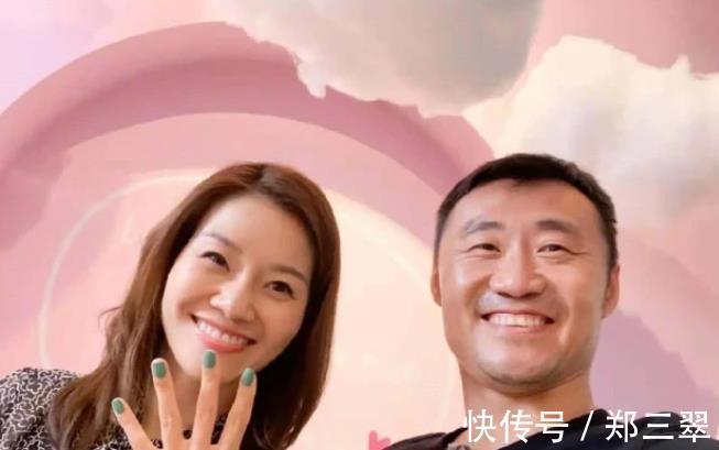 网坛|李娜40岁了,4大满贯送祝福,生涯赚4.5亿,太漂亮了似整容