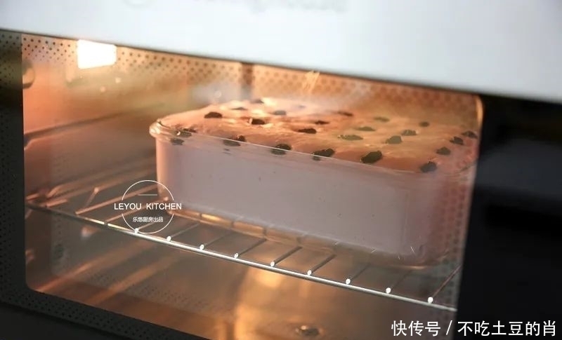 不用|不用揉面,搅搅面糊,蒸一块又松又软的发糕