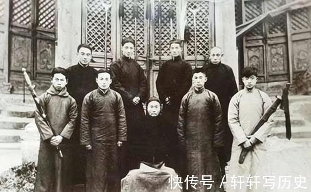 李仲轩@李仲轩练的是啥武功,为何他武功如此高强,却拒绝收徒弟