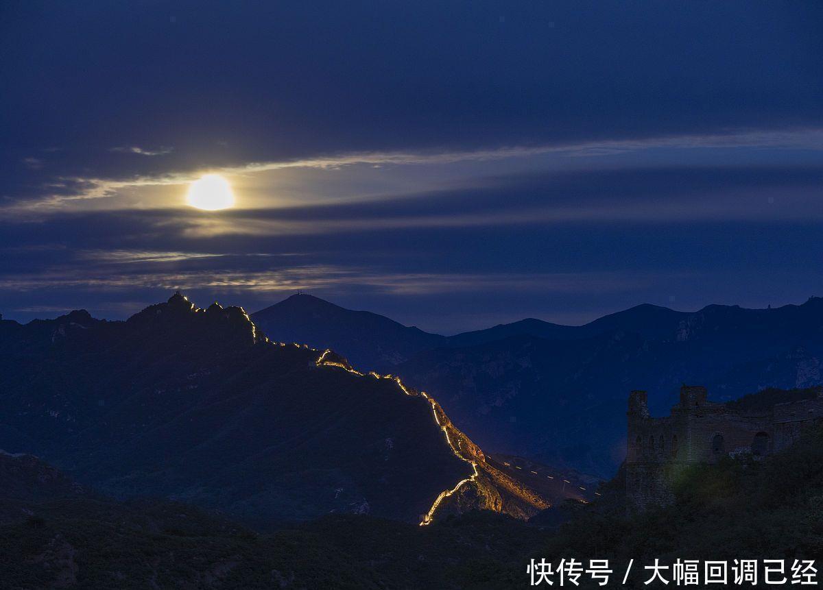 月圆人$一曲西江月，写得太孤独，此词开篇即是经典，1000多年来无人超越