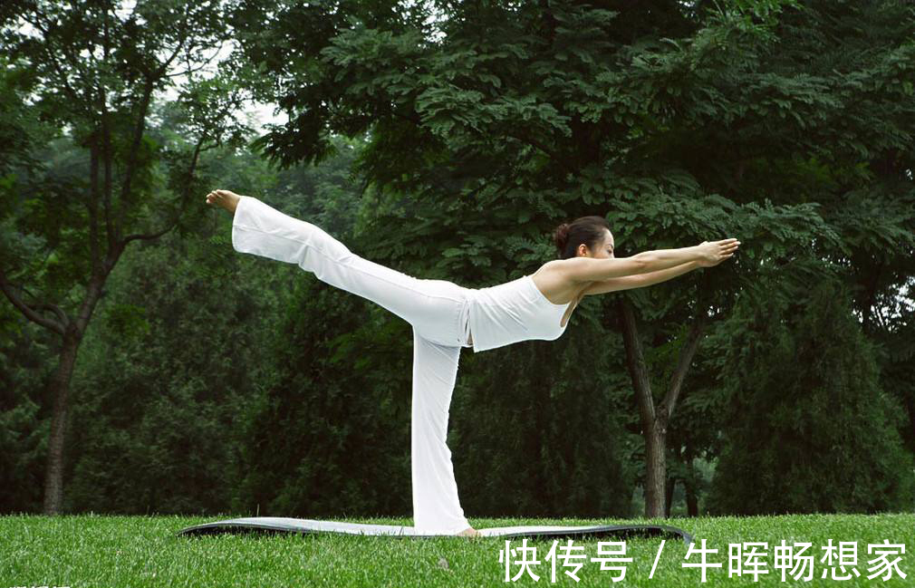 排毒|女人养颜养生经有效排出毒素20招!坚持做,年轻10岁不是梦!