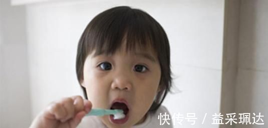 不良习惯|吃的太“好”了医院每天接诊20多个双排牙孩子,家长别再这样喂了