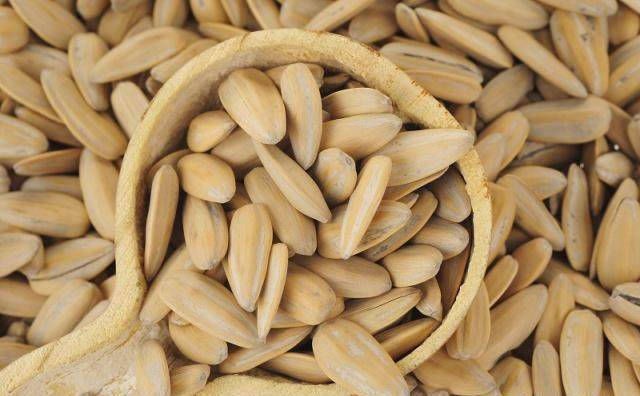 怀孕期间,孕妈经常吃这5种零食,对胎宝宝发育好处多多,别忽略