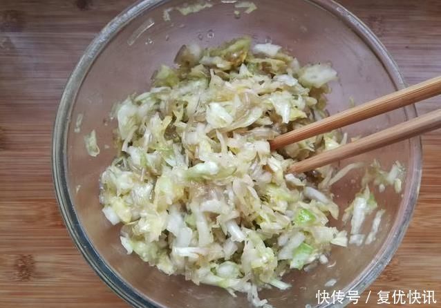 包子|包子喜欢这种馅儿它比纯肉好即使挑剔的孩子也能一次吃三个