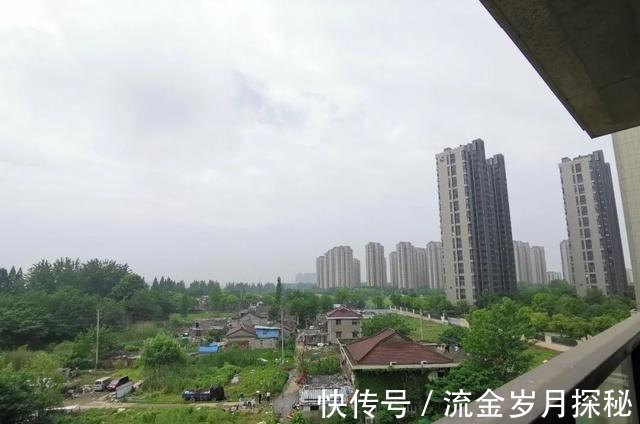 小区|税费能买宝马3系!南京江心洲神秘豪宅,1200万成交了!