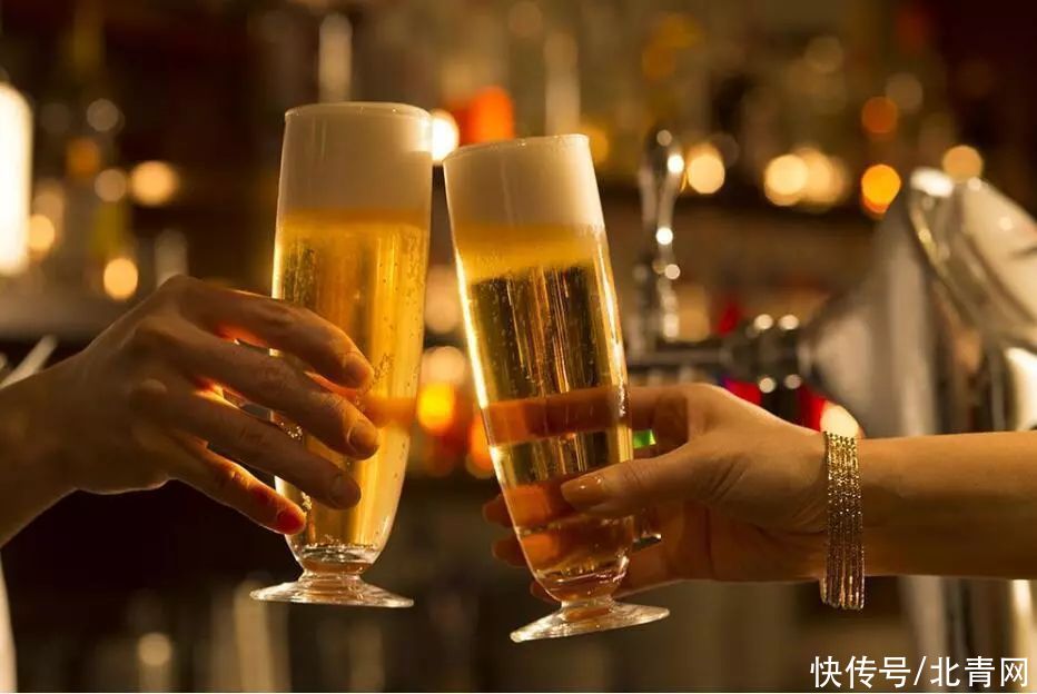 头皮|如何预防脱发？建议从四个方面入手