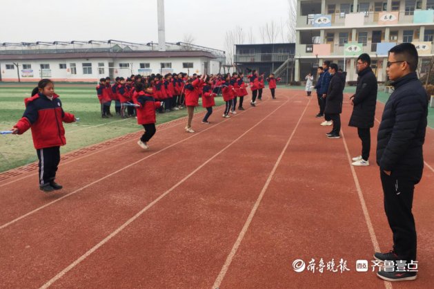 东昌府区|东昌府区广平镇中心学校举行音体美教师教学业绩检测活动