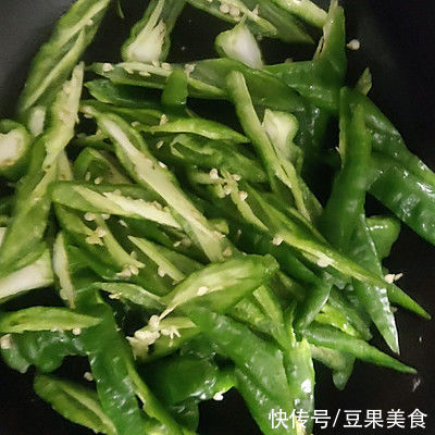 开胃解腻青椒肉丝,一盘可不够