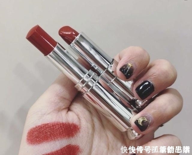 克数|口红小样跟正装有啥区别?不只是克数,颜色也不同,难怪小样更好