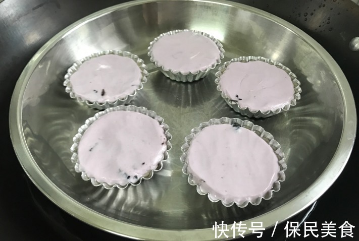 蓝莓|1碗糯米粉,1碗紫薯粉,教你做软糯香甜的紫薯米糕,好看还好吃