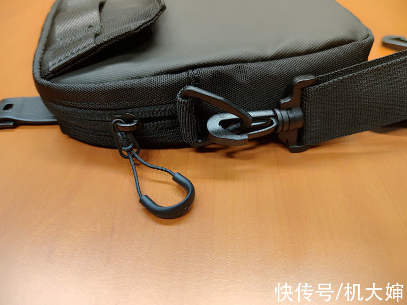 收纳|背包中的“变形金刚”，小米有品这款悠启全能模块双肩包：YYDS