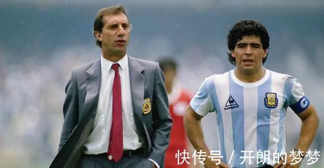 拉米|決戰(zhàn)夜前法國全隊(duì)必干件事 迷信 別說還真管用