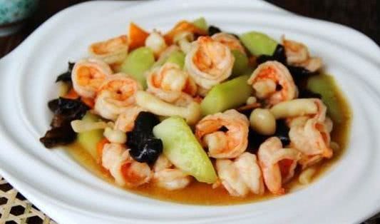 不仅仅是做法简单的几道家常菜,吃起来的味道那也是特别棒的!