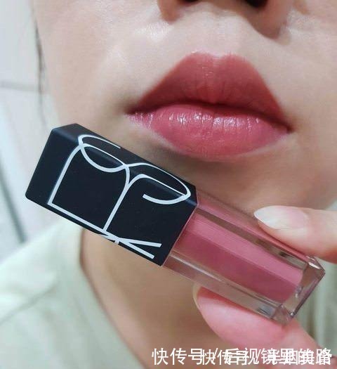 红豆馅|今年最火的7种豆沙色口红,显白又霸气十足,轻松打造女王范
