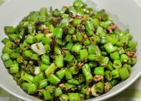 护眼|不妨吃点护眼保肝的菜,每天吃一盘,营养跟得上,减掉多余脂肪