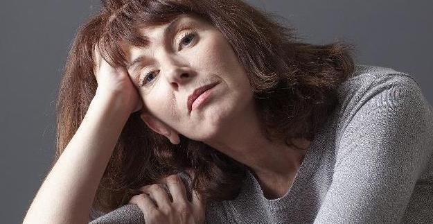 身体|女性绝经时，身体会发现6大暗号，早发现，或可留住月经