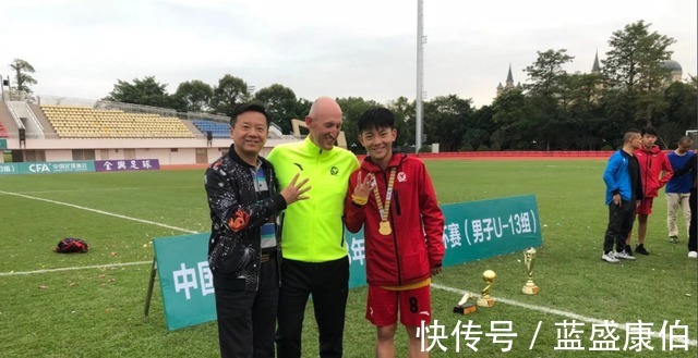 新星|留洋第3球!前恒大新星以小打大再轰世界波,曾绝杀日本劲旅!
