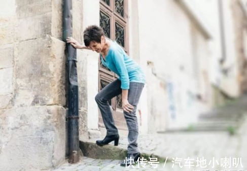 关节炎|简单实用的关节炎自测方法，快来看看你的膝盖有没有问题