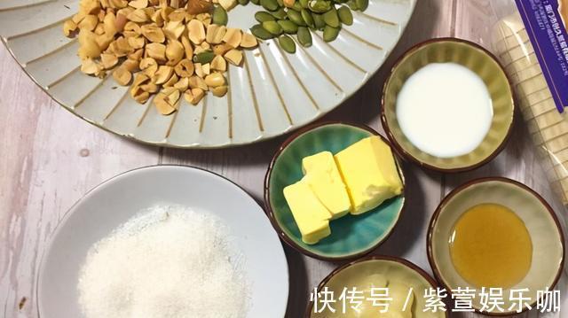 精致|焦糖果仁糯米船，精致的美食，当作甜点很不错