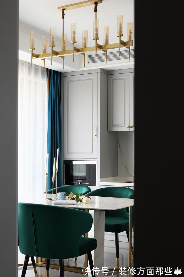 一日三餐|120平现代风三居室,将每一个角落都运用得合理非常实用