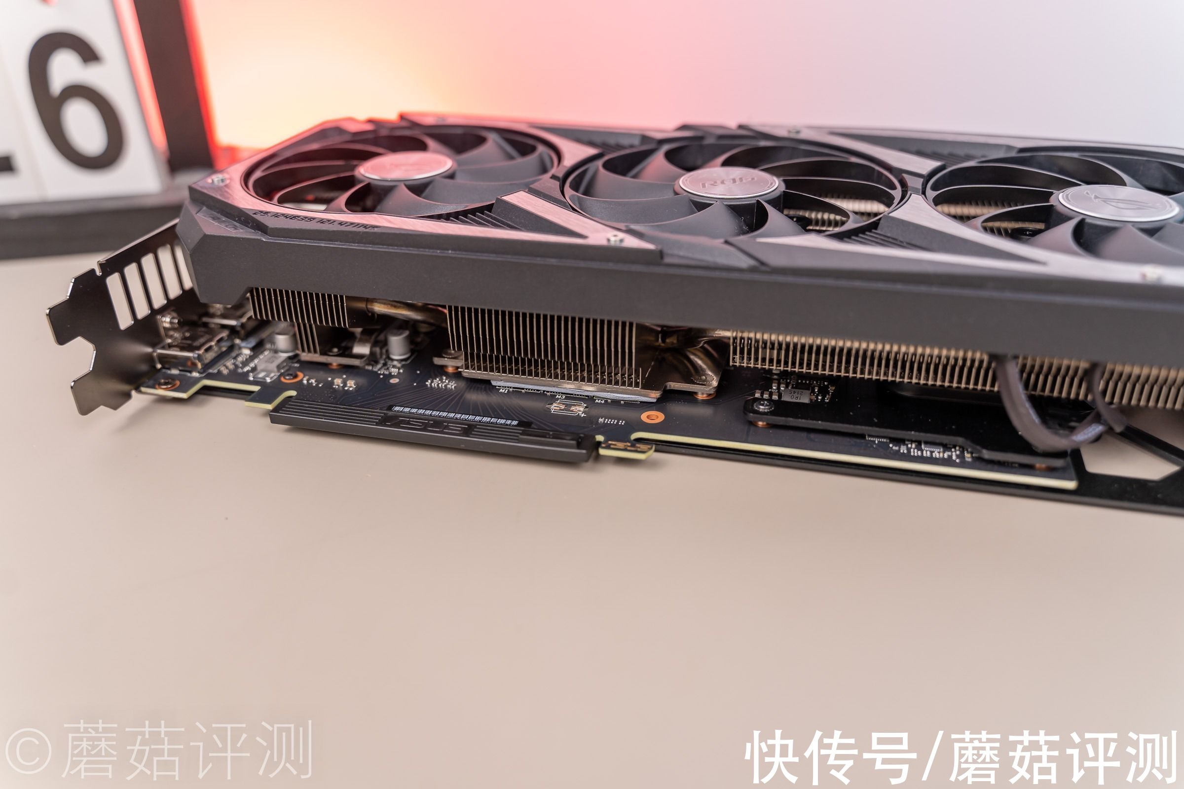 rtx3050显卡|有点贵的甜品卡，是否值得入手？华硕RTX3050显卡（猛禽&巨齿鲨）