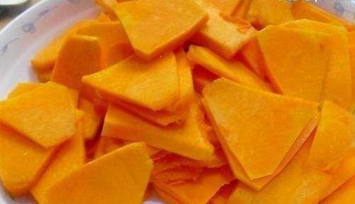 陆生动物|血压偏高怎么办?有3种食物是高血压患者的福音,不妨多吃