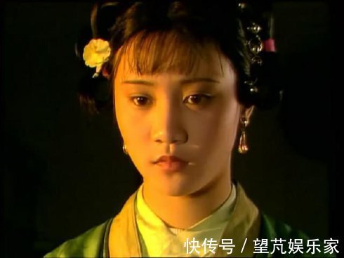 芳官|芳官醉酒,袭人为何扶她睡贾宝玉床上你看她偷偷和宝玉干了些啥