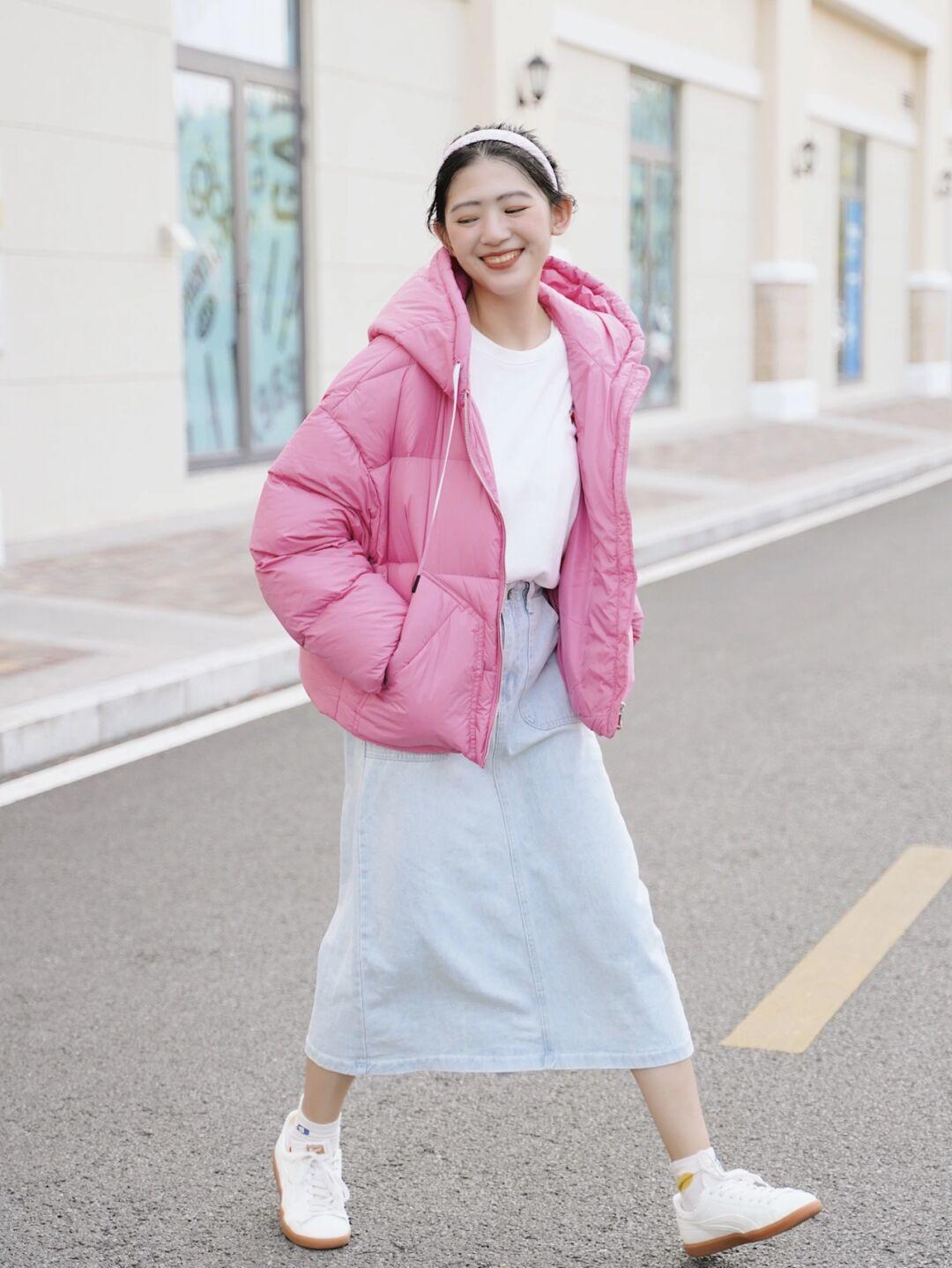 羽绒服|冬季的衣品很重要,借鉴4款实用的羽绒服,不费劲又优雅