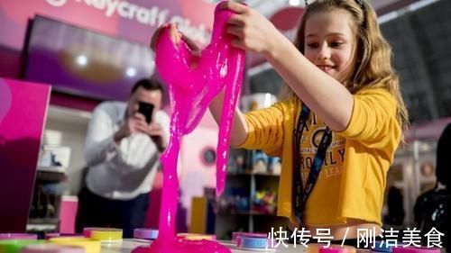 央视|央视曝光的“网红玩具”,不合格率达100%,家长购买需谨慎