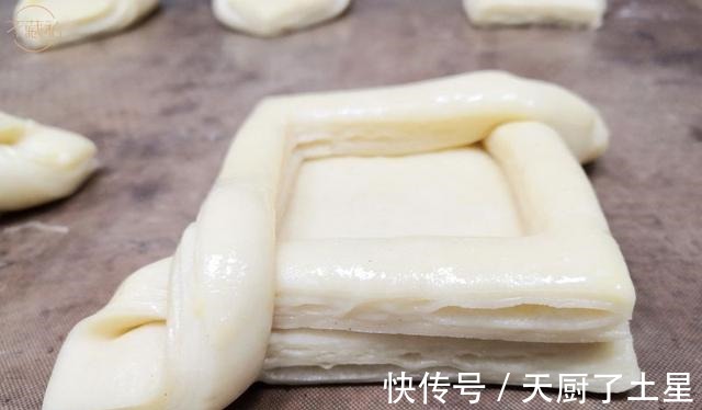 切割|4款口味的丹麦面包「不藏私」！