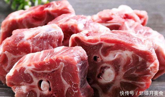 诱人|这才是酱骨头的正确做法,色泽诱人,酱香味浓郁,学会就是赚到