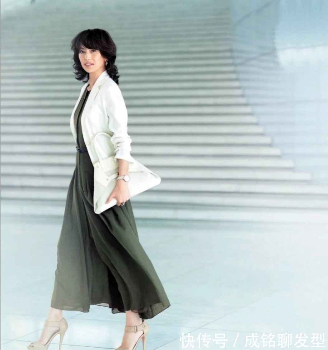 搭配|女人不管年纪多大,都可以尝试“露脚踝”搭配,时髦显高又显腿长