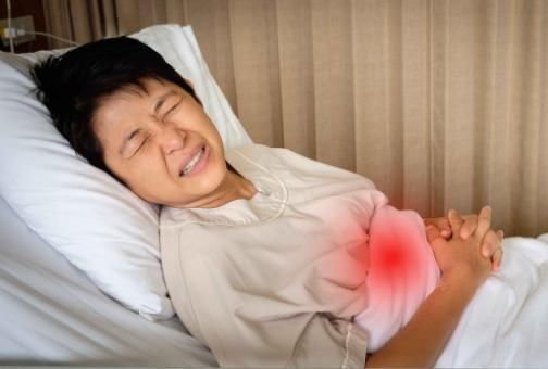 高危|为何胃癌发现后多是晚期饭后出现5个迹象是高危信号，别再拖了