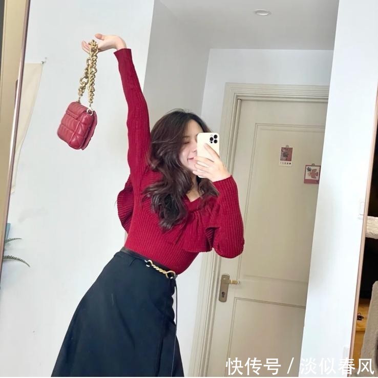 搭配 虎年新春到,红色为主的亮色搭配,活力感还是高冷范任你选