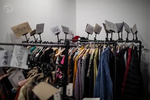 大码|200斤女孩在乡下被嘲笑，进城做大码模特快乐谋生