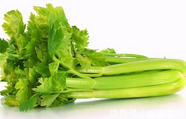 骨质疏松|女性想要皮肤好,推荐三种食物,补血润肤,排毒消脂,有益健康