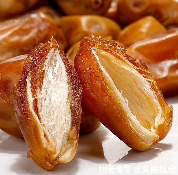 南瓜子仁|建议中老年人多吃下面这些食物，价格便宜又营养，常吃气色好