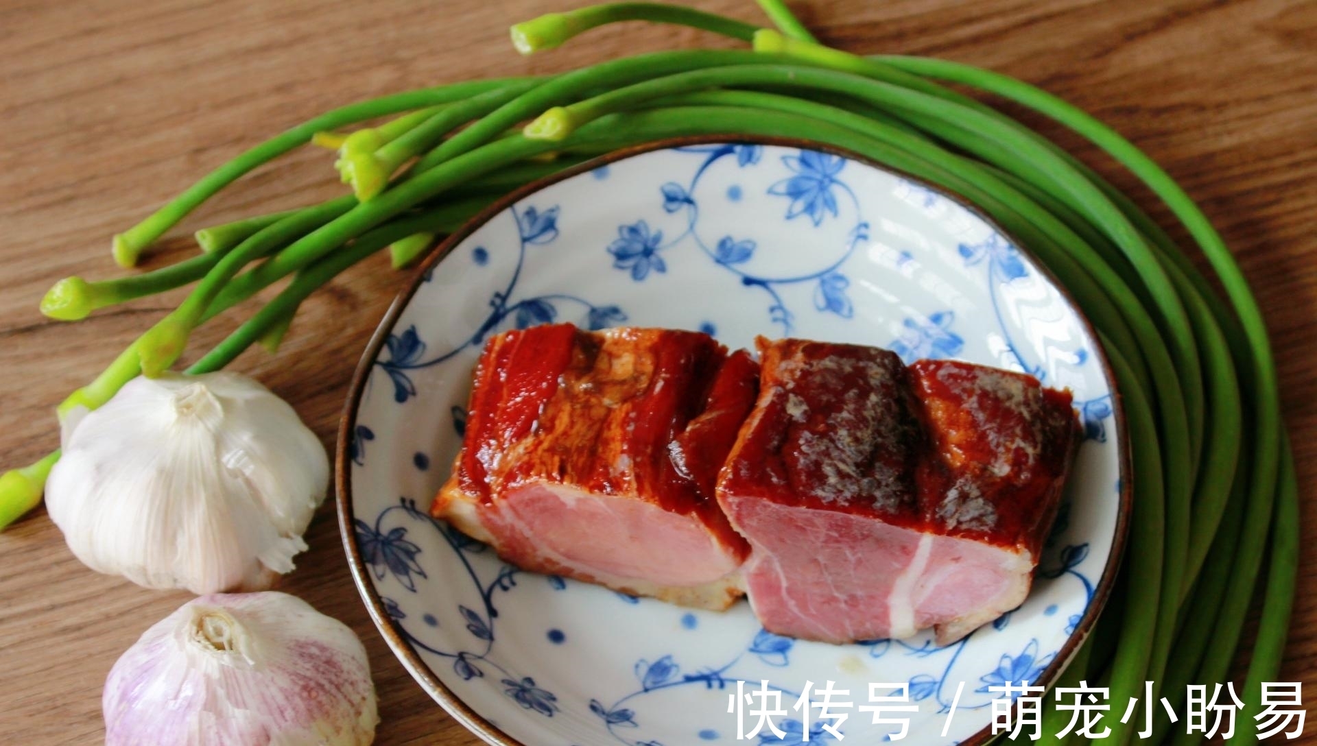 蒜薹|《中餐厅4》张亮做的这道菜,下锅随便一炒真叫香,米饭连扒了3碗