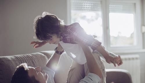 一生|孩子说3句话时,父母一定不能拒绝,可能毁掉孩子一生