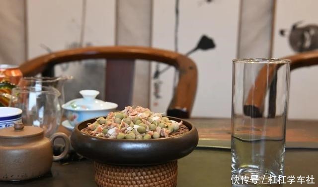 江西铜鼓经典的客家美食，丰盛的“土八碗”！令人念念不忘！